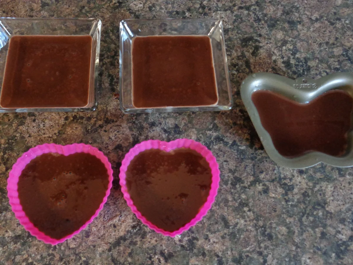 Schokoladen - Panna Cotta auf Kaffee - Schoko - Sahne - Soßenspiegel ... - Rezept - Bild Nr. 371