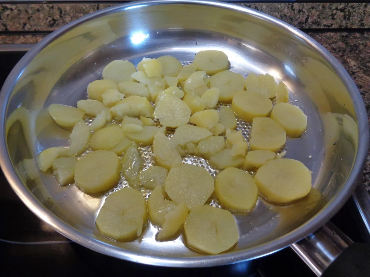 Südtiroler Apfel - Gröstl ... - Rezept - Bild Nr. 363