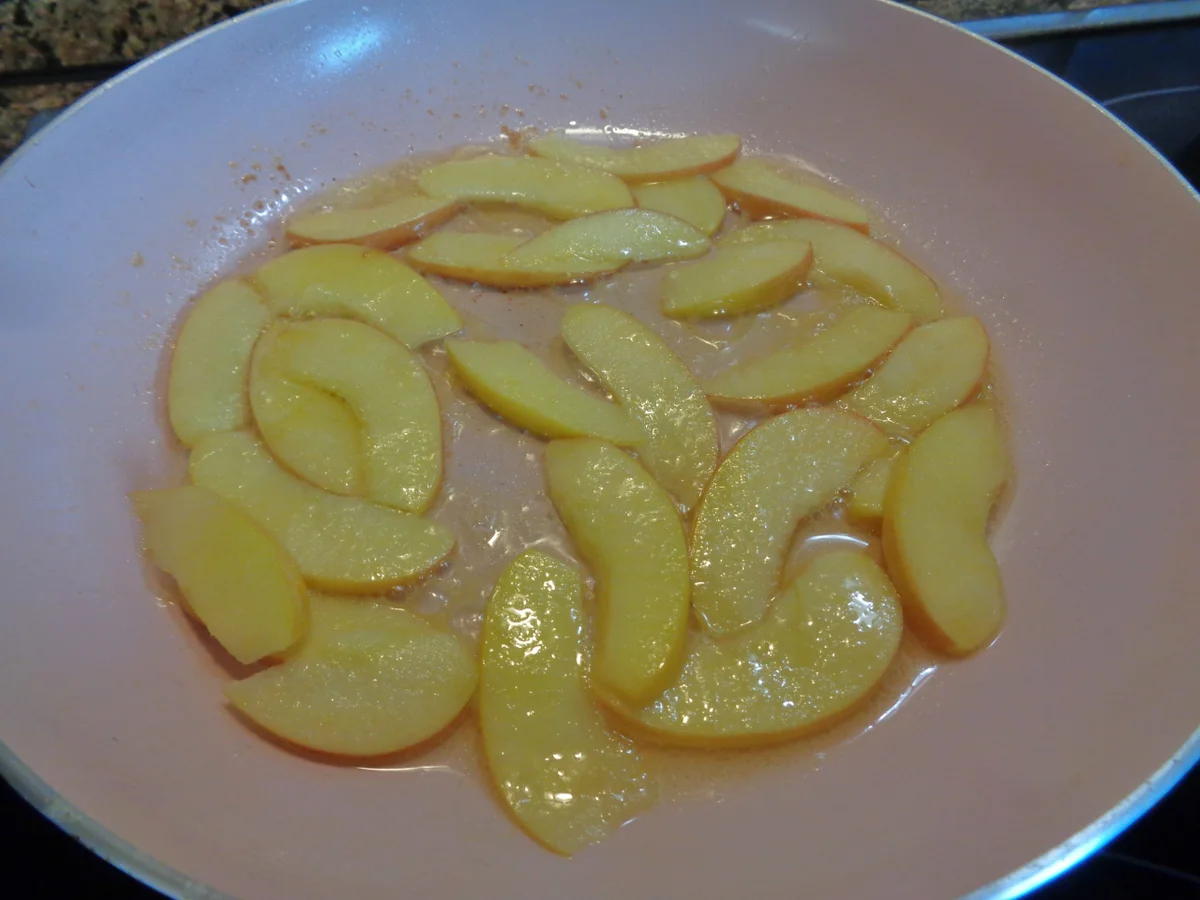 Südtiroler Apfel - Gröstl ... - Rezept - Bild Nr. 368