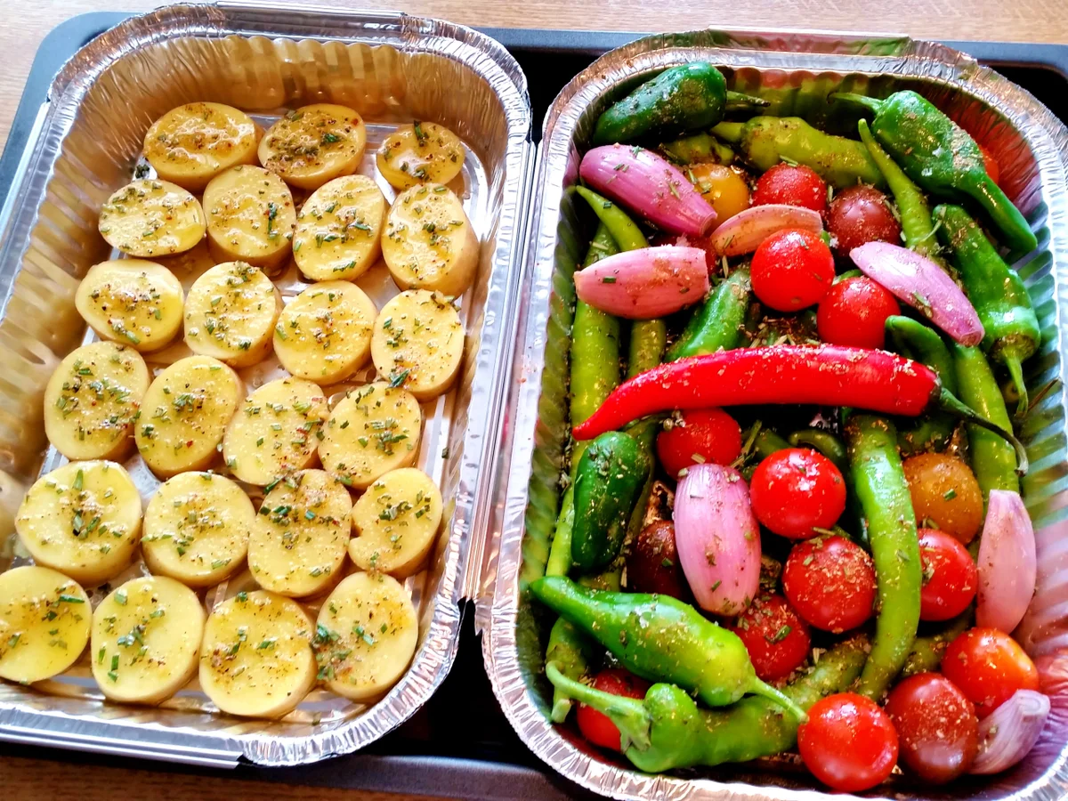 Rezept: Buntes Grillgemüse und Rosmarin-Kartoffeln ... Bild Nr. 366 Buntes Grillgemüse und Rosmarin-Kartoffeln ... - Rezept - Bild Nr. 366