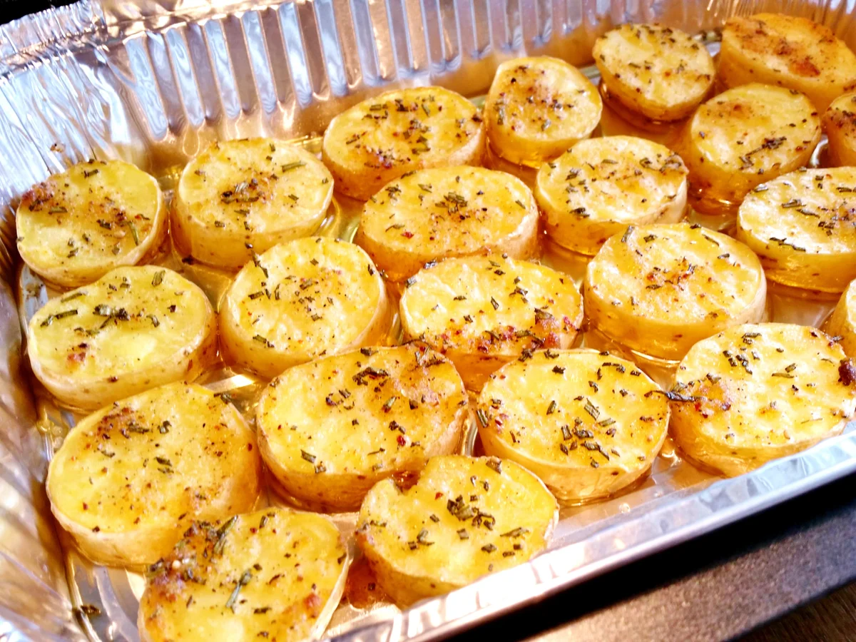 Rezept: Buntes Grillgemüse und Rosmarin-Kartoffeln ... Bild Nr. 369 Buntes Grillgemüse und Rosmarin-Kartoffeln ... - Rezept - Bild Nr. 369