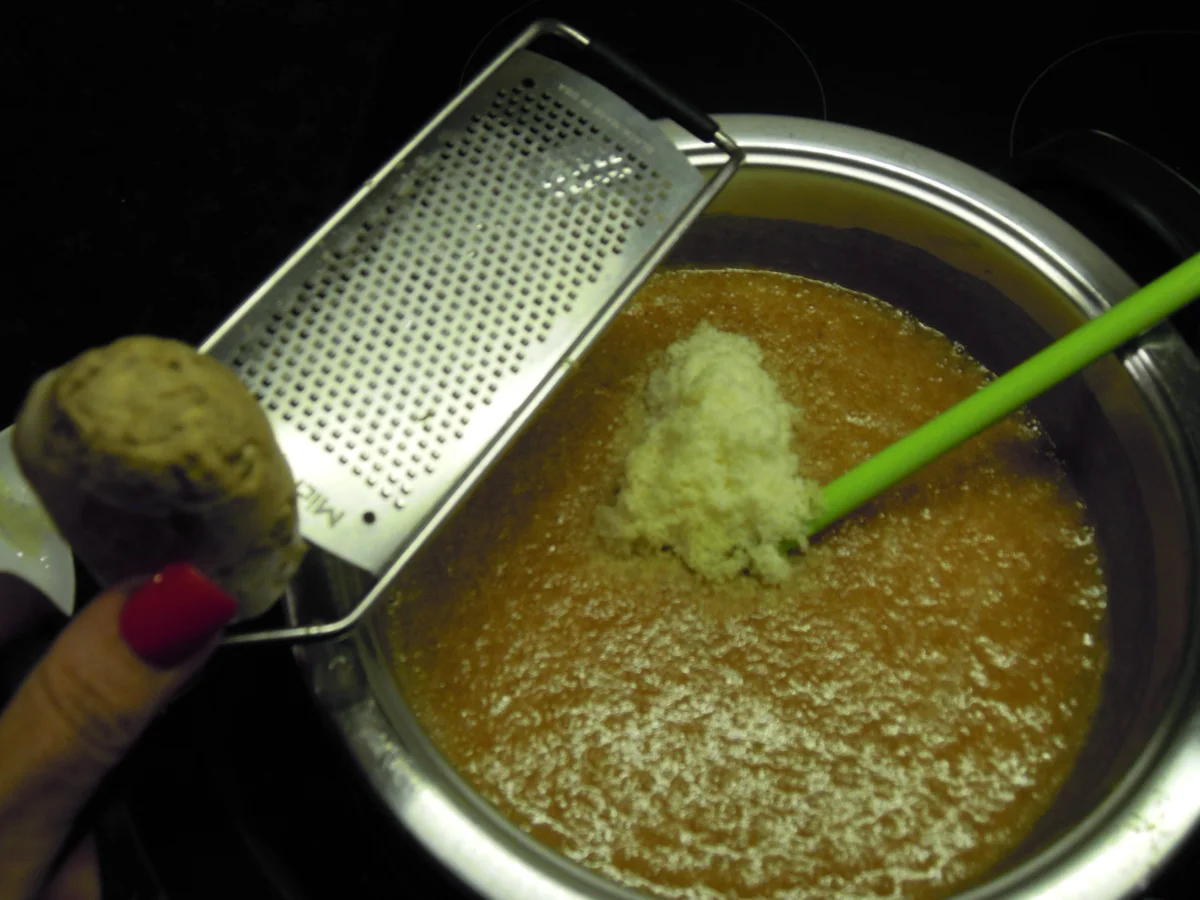 Rezept: Marmelade: Apfel / Ingwer mit Calvados Bild Nr. 789 Marmelade: Apfel / Ingwer mit Calvados - Rezept - Bild Nr. 789