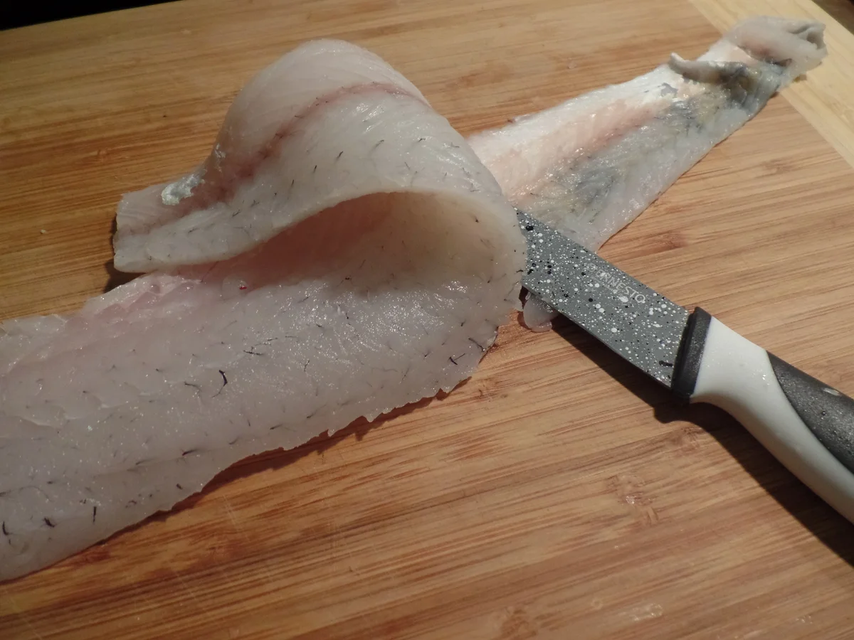 Fischfilet mit Knusperkruste und Gurkensalat - Rezept - Bild Nr. 368