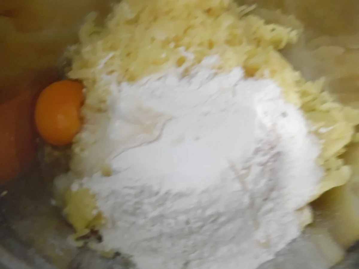 Kasseler-Braten mit Ananas-Sauerkraut und Klößen - Rezept - Bild Nr. 393