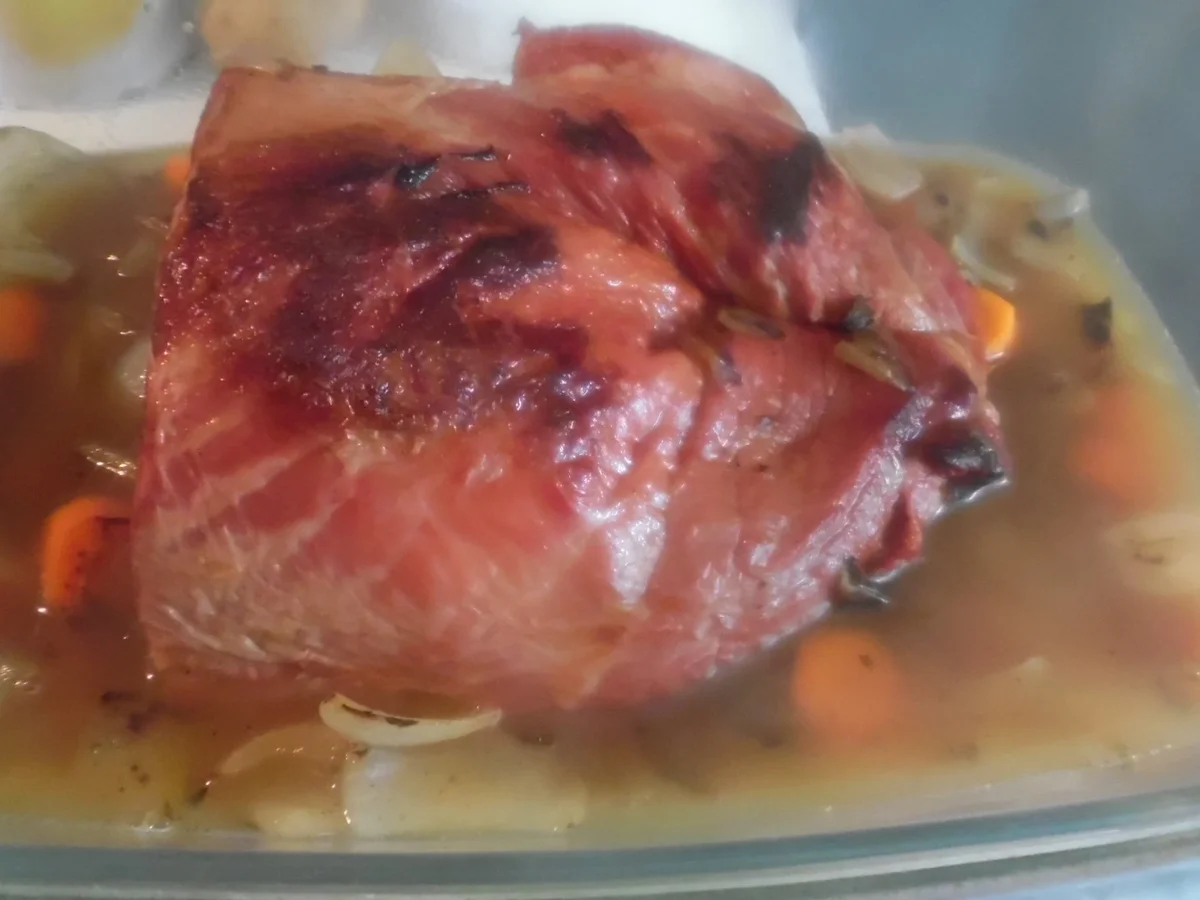 Kasseler-Braten mit Ananas-Sauerkraut und Klößen - Rezept - Bild Nr. 394