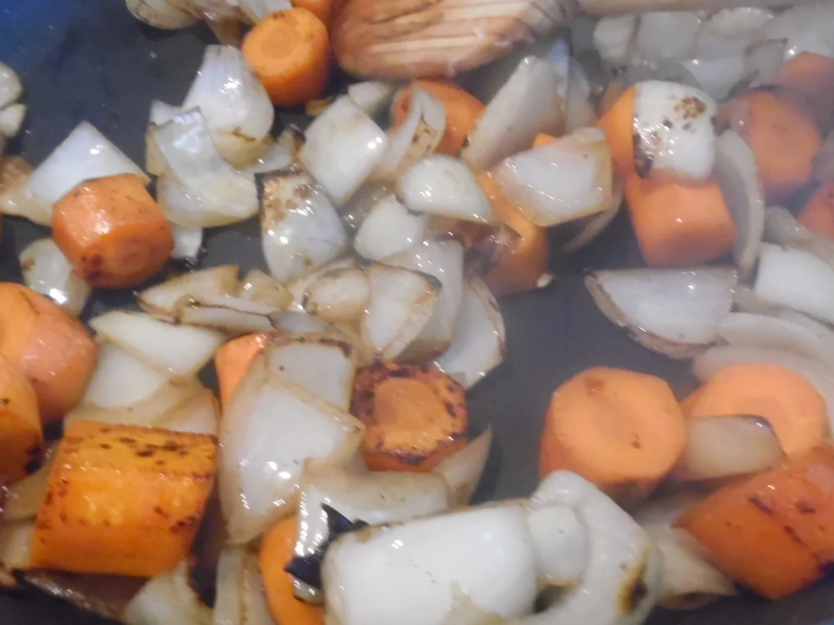 Kasseler-Braten mit Ananas-Sauerkraut und Klößen - Rezept - Bild Nr. 396