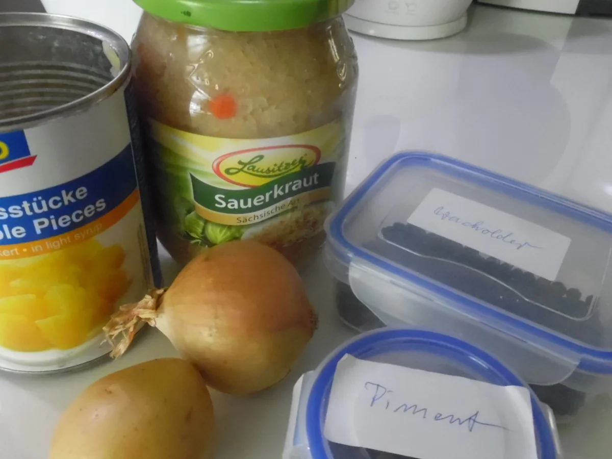 Kasseler-Braten mit Ananas-Sauerkraut und Klößen - Rezept - Bild Nr. 399