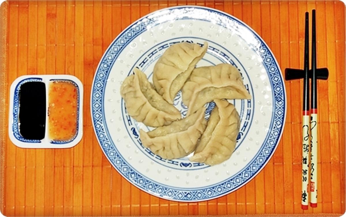 Chinesische Schnittlauch Dumplings mit selbstgemachter Thai  Chilisauce - Rezept - Bild Nr. 528