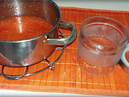 Rezept: Selbstgemachte Thai Chilisauce - scharf & süß Bild Nr. 521 Selbstgemachte Thai Chilisauce - scharf & süß - Rezept - Bild Nr. 521