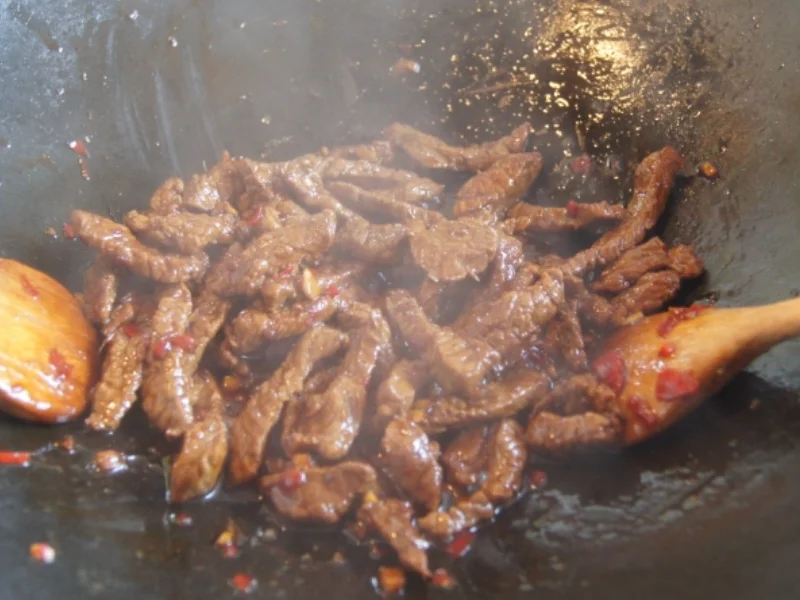 Curryblumenkohl mit Rindfleischstreifen - Rezept - Bild Nr. 537