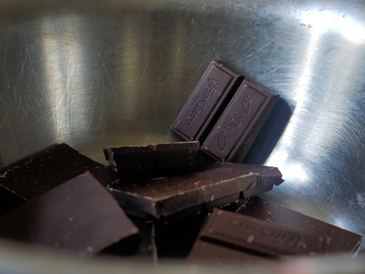 Chocolate Voila mit Weinbrandbirnen - Rezept - Bild Nr. 528