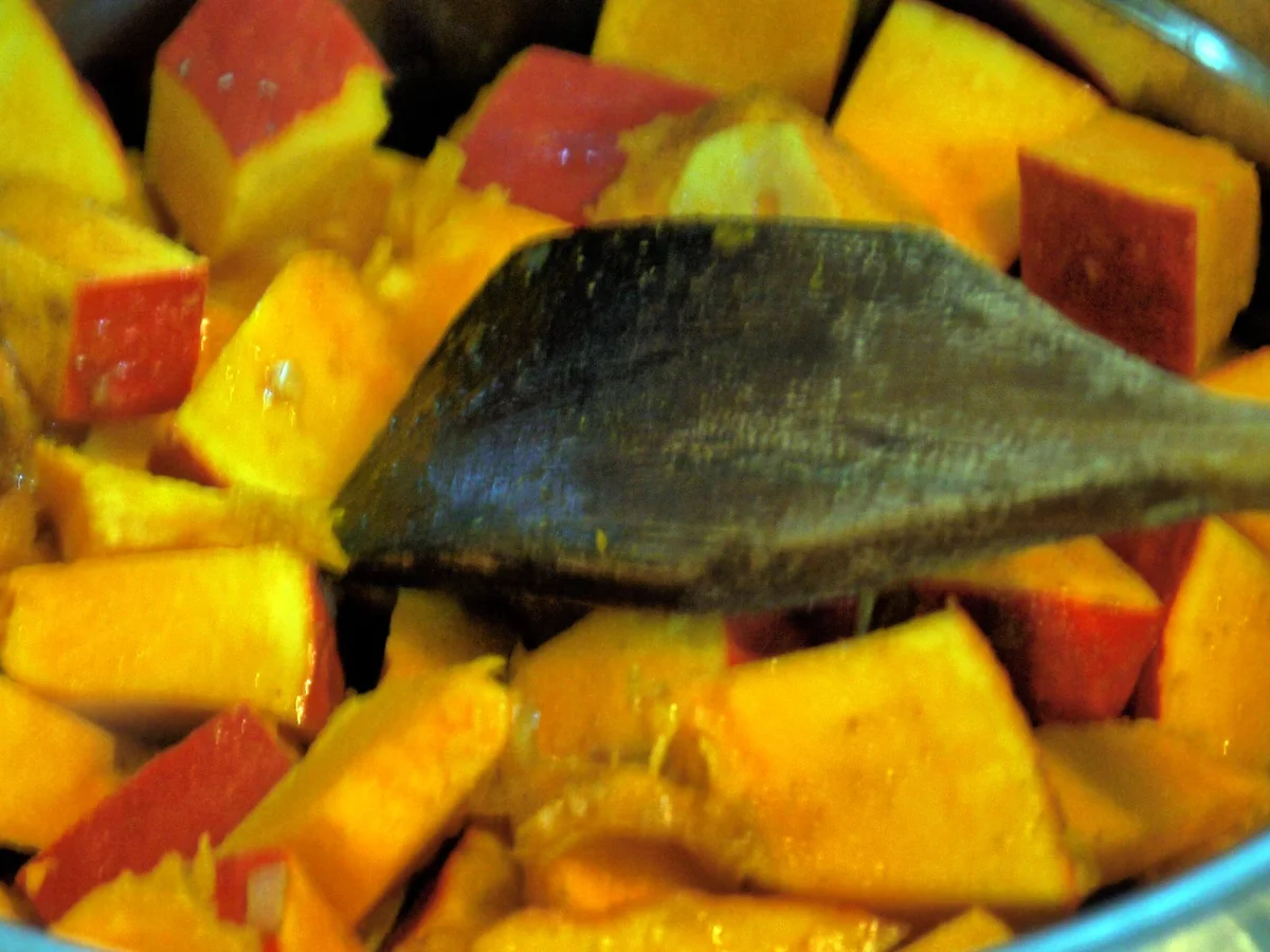 Kürbis-Curry-Suppe - Rezept - Bild Nr. 6