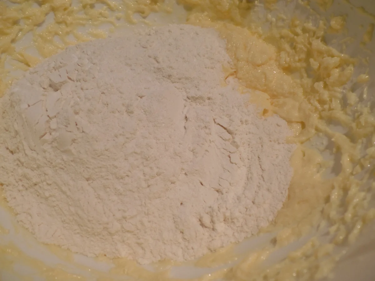 Rezept: Zwetschgen-Apfel-Streuselkuchen Bild Nr. 532 Zwetschgen-Apfel-Streuselkuchen - Rezept - Bild Nr. 532