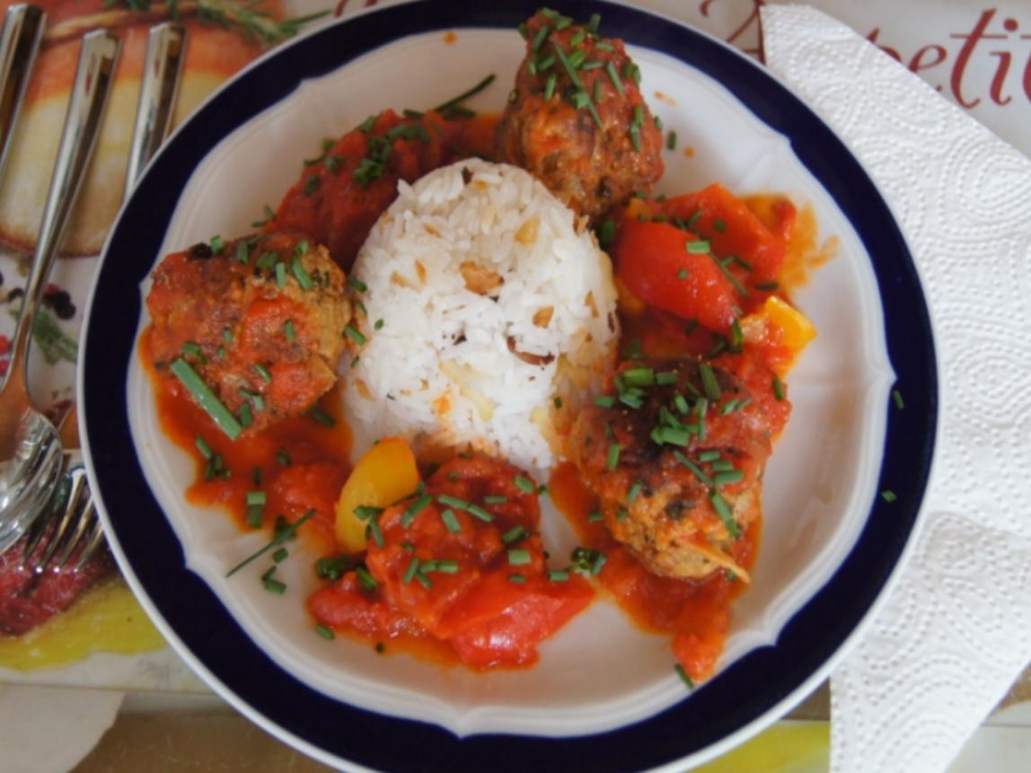 Hackfleisch-Bällchen in Paprika-Tomatengemüse mit Basmati-Mandelreis ...