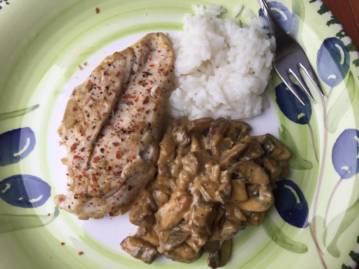 Hähnchenbrust an braunen Champignons - Rezept - Bild Nr. 543
