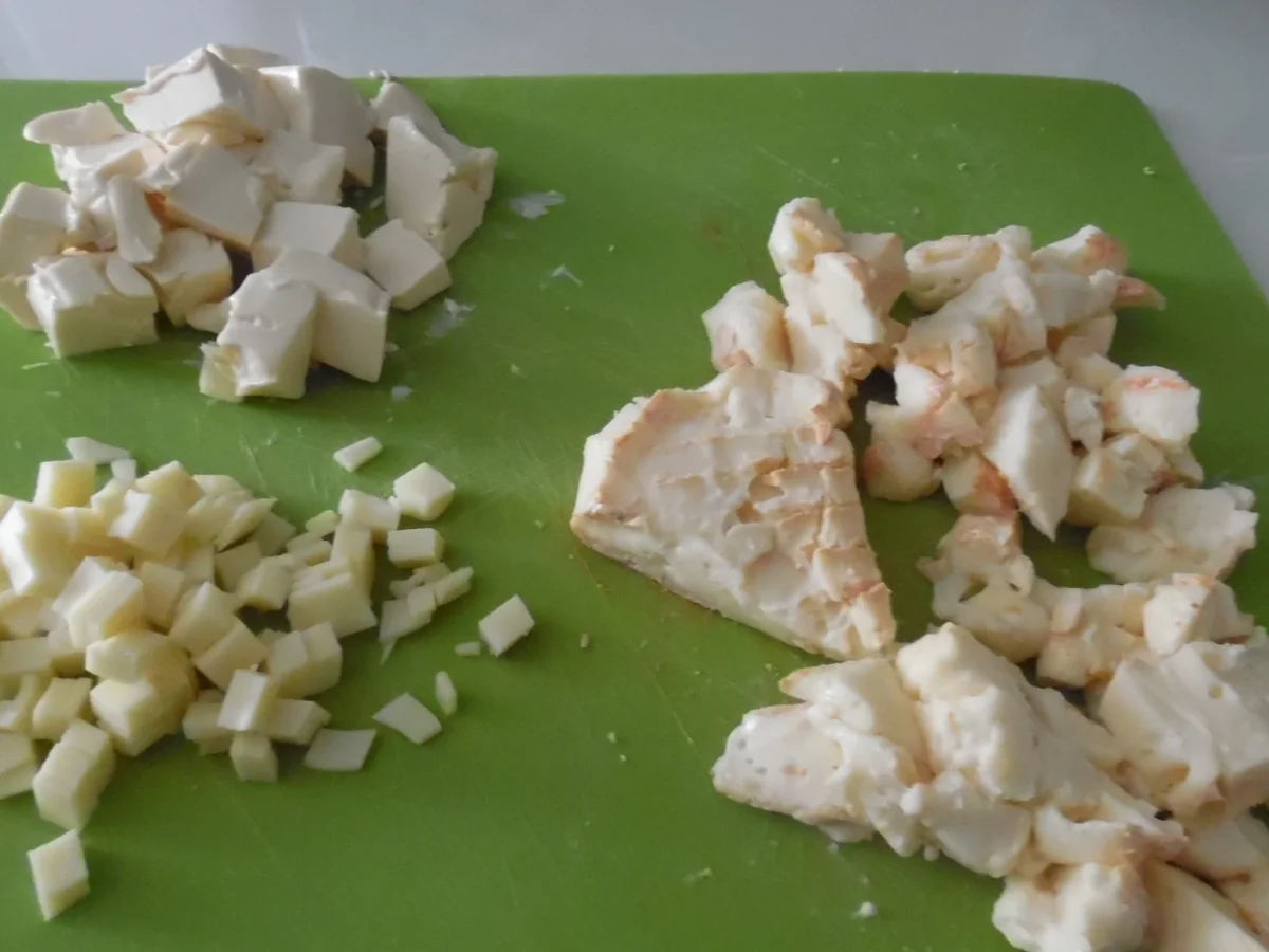 Rezept: Käsesuppe mit Zimt-Croutons und Bacon-Chips Bild Nr. 4 Käsesuppe mit Zimt-Croutons und Bacon-Chips - Rezept - Bild Nr. 4