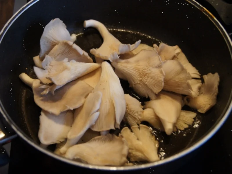 Grillkotelett –Arizona- mit Knoblauch-Pimentos und Austernpilzen - Rezept - Bild Nr. 562