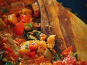 Tomaten-Thunfisch-Gemüse-Soße mit Linsen-Pasta - Rezept