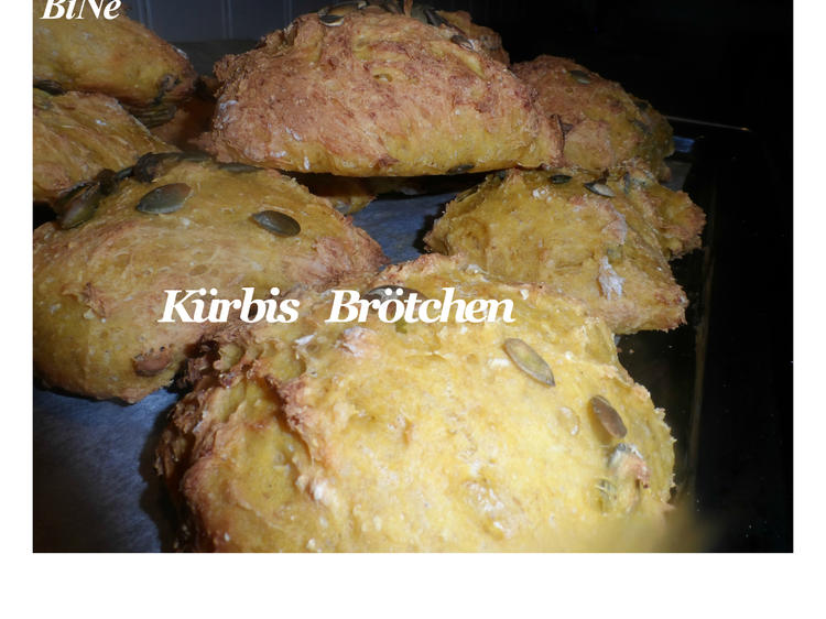 BiNe` S KÜRBISBRÖTCHEN - Rezept mit Bild - kochbar.de
