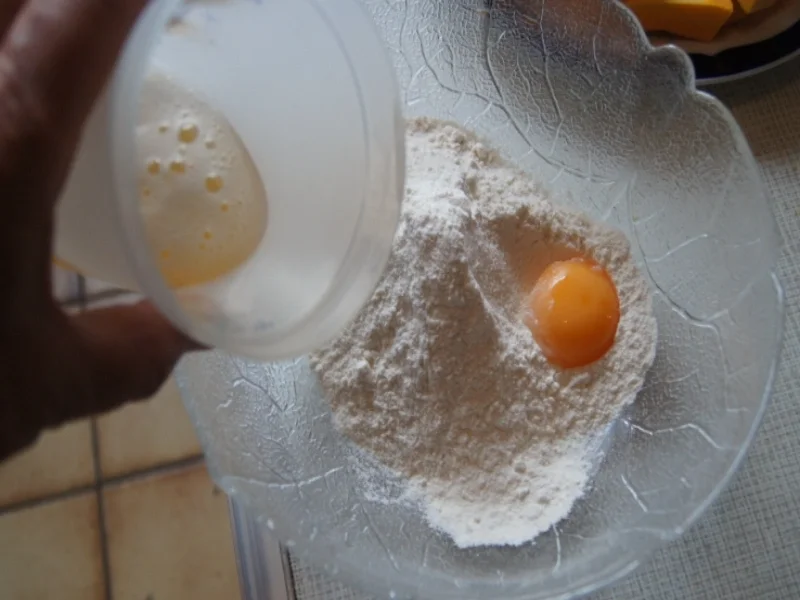 Frittierte Kürbisspalten im Schnittlauch-Bierteig mit Meerrettich-Dipp ! - Rezept - Bild Nr. 582