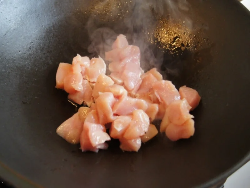 Hähnchenbrustfilet-Kürbis-Curry im Wok mit Reis - Rezept - Bild Nr. 584