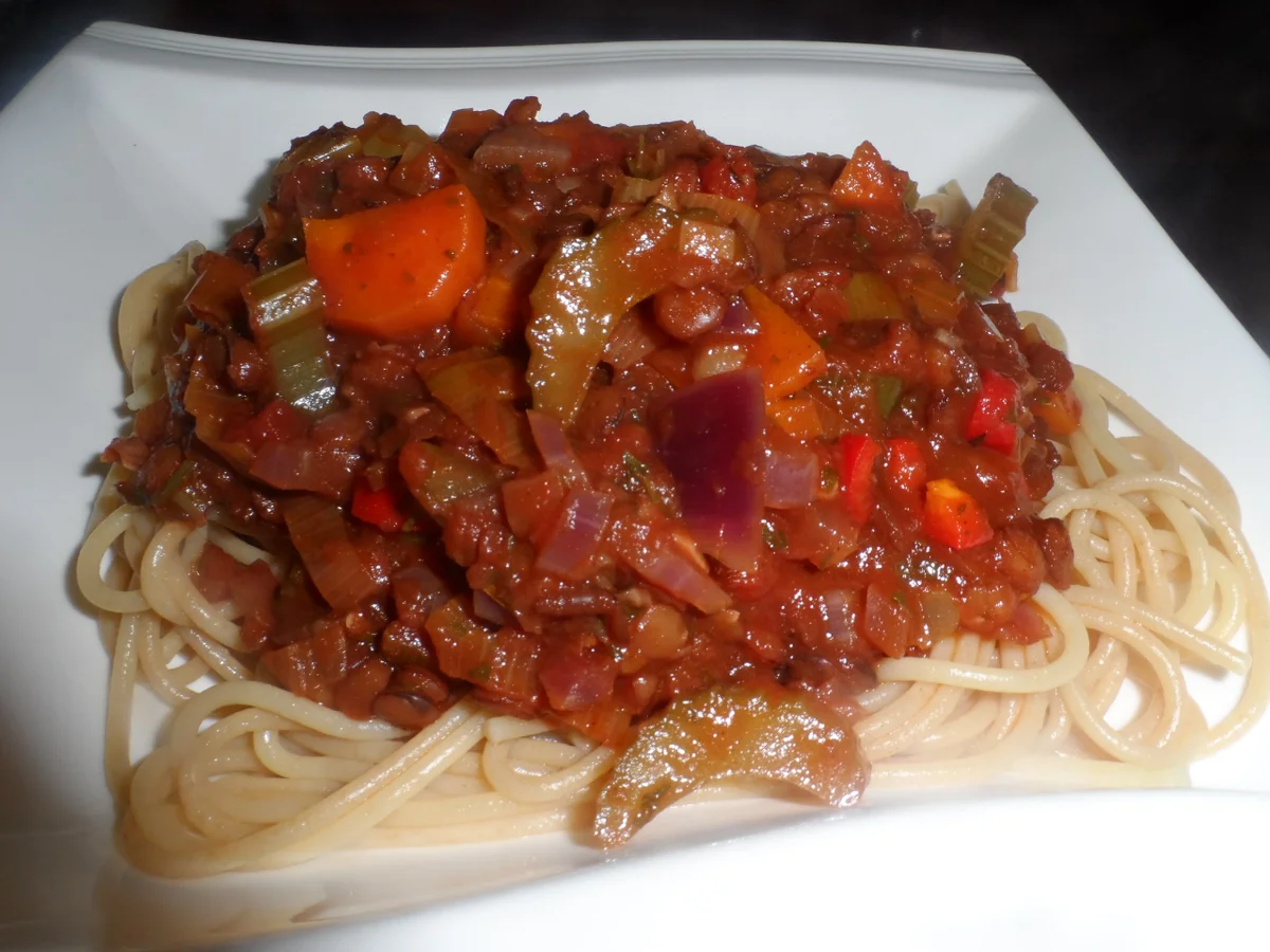 BiNe` S LINSENBOLOGNESE - Rezept - Bild Nr. 745