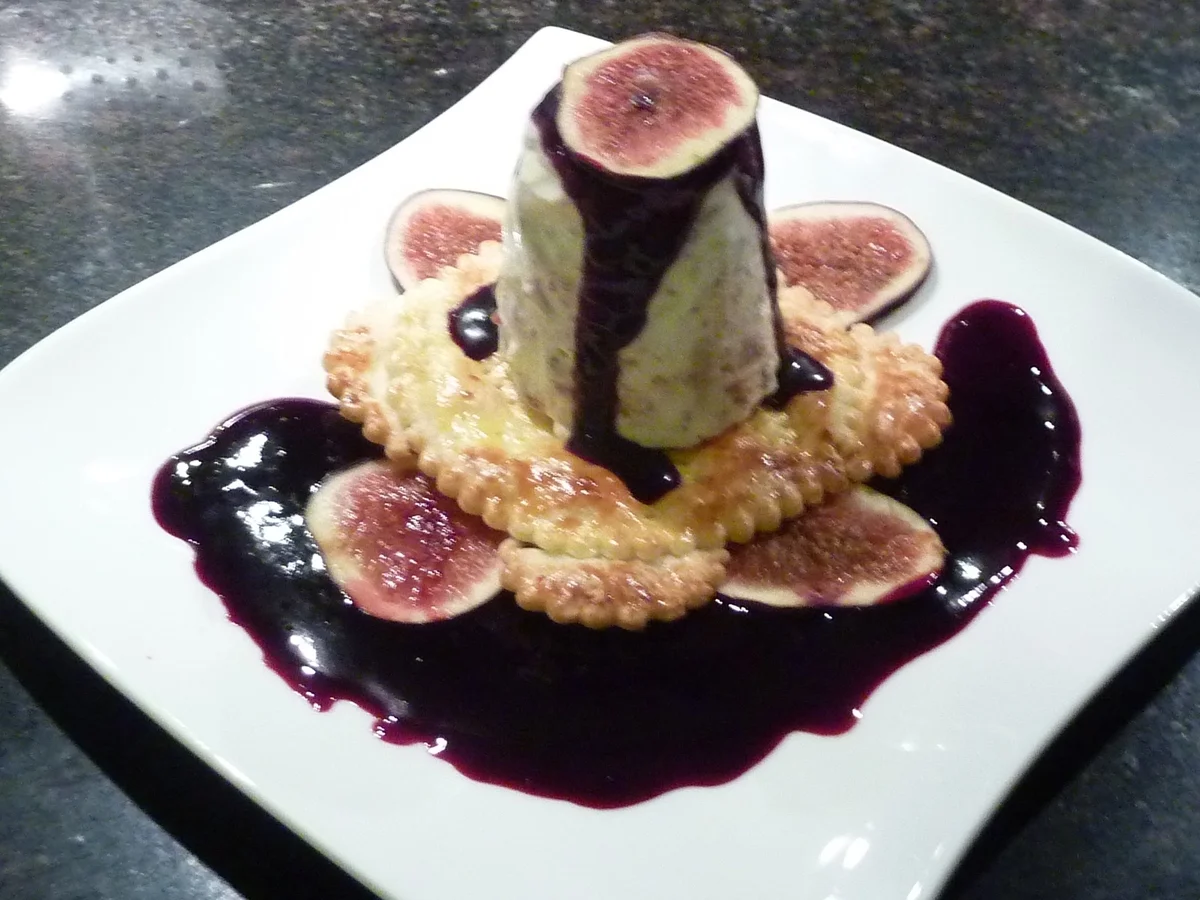 Feigen - Jogurt Parfait an Holunder Sauce - Rezept - Bild Nr. 594