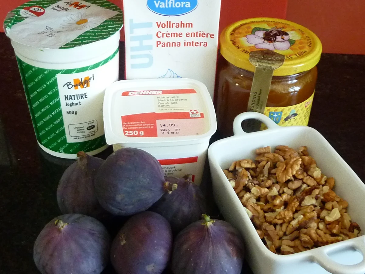 Feigen - Jogurt Parfait an Holunder Sauce - Rezept - Bild Nr. 595