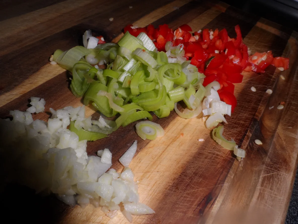 Rezept: BiNe` S GEFÜLLTER BLÄTTERTEIG MIT SCHAFSKÄSE & TOMATE Bild Nr. 605 BiNe` S GEFÜLLTER BLÄTTERTEIG MIT SCHAFSKÄSE & TOMATE - Rezept - Bild Nr. 605