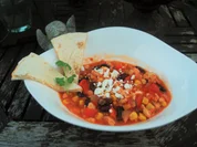 Hähnchen-Chili mit Cheddar-Tortilla-Ecken - Rezept - Bild Nr. 603