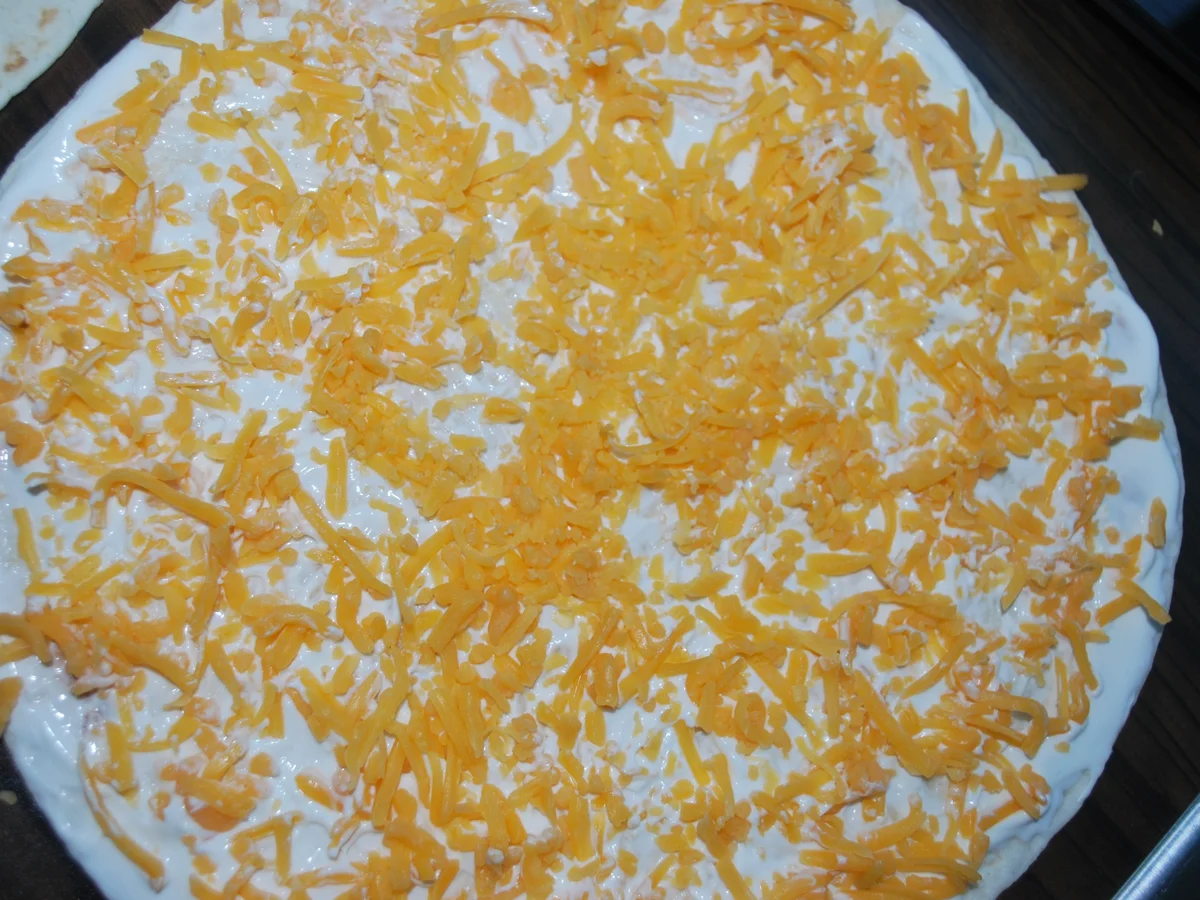 Rezept: Hähnchen-Chili mit Cheddar-Tortilla-Ecken Bild Nr. 606 Hähnchen-Chili mit Cheddar-Tortilla-Ecken - Rezept - Bild Nr. 606