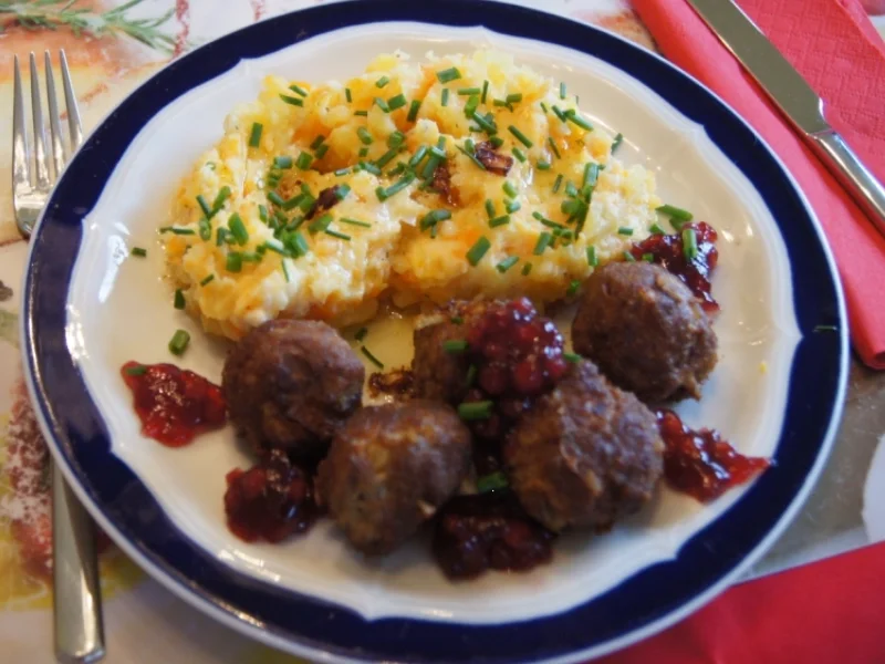 Mettbällchen mit pikanten Püree - Rezept - Bild Nr. 603