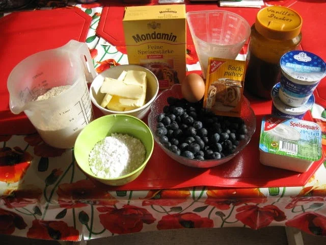 Heidelbeernkuchen mit sauer Sahne Guss - Rezept - Bild Nr. 612