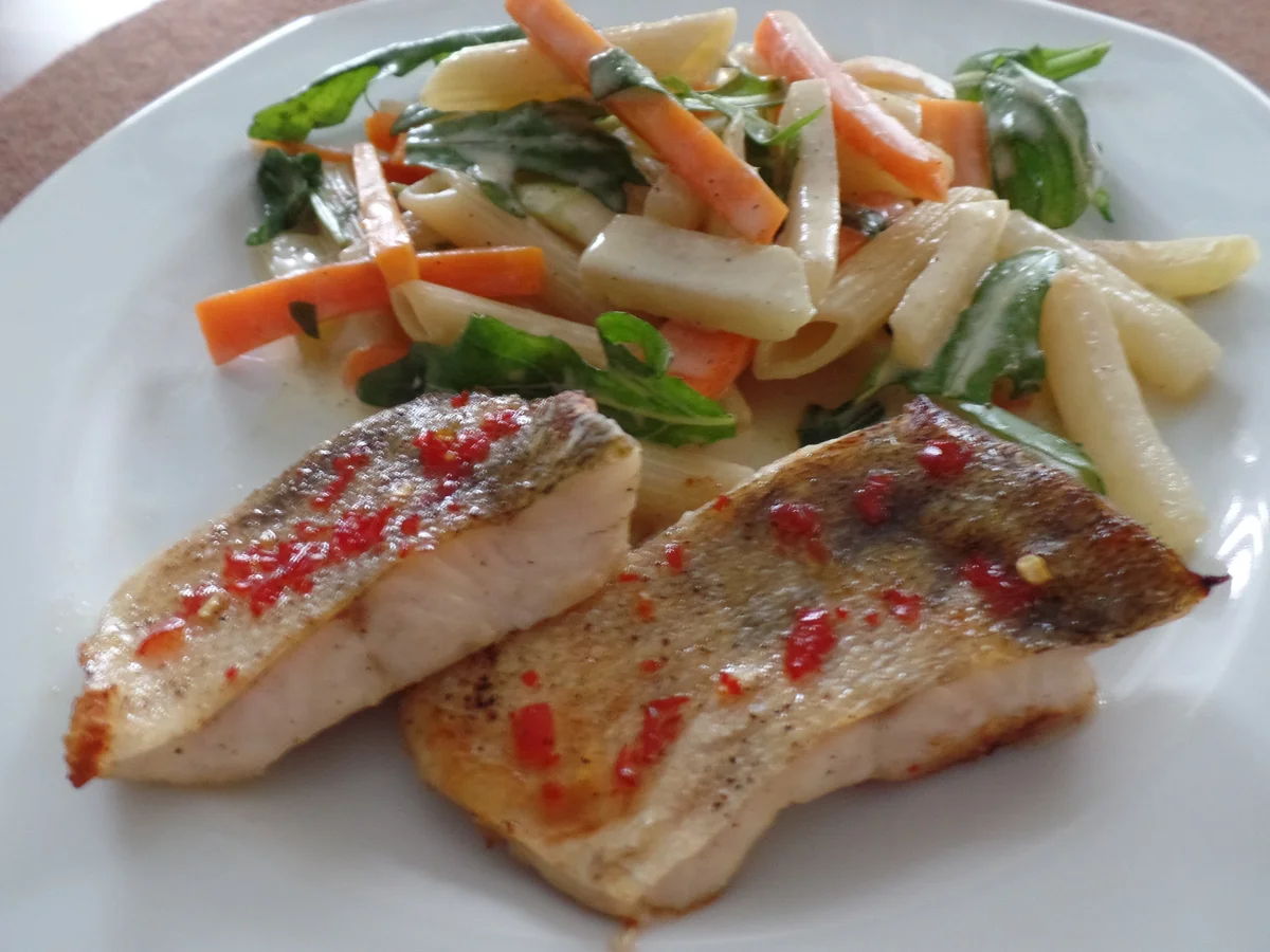 Zander aus dem Ofen mit Rahmgemüse - Rezept - Bild Nr. 611