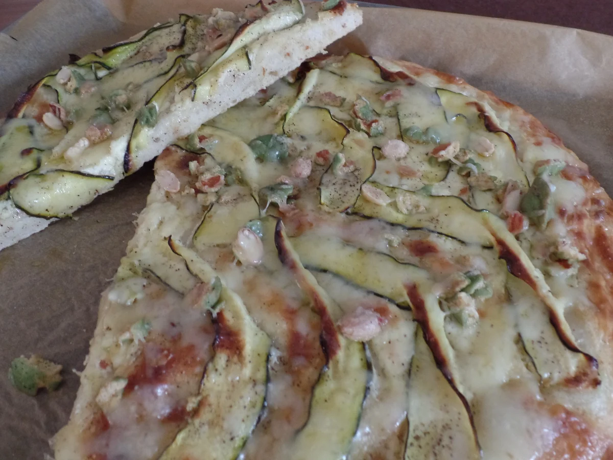 Zucchini-Flammkuchen - Rezept - Bild Nr. 643