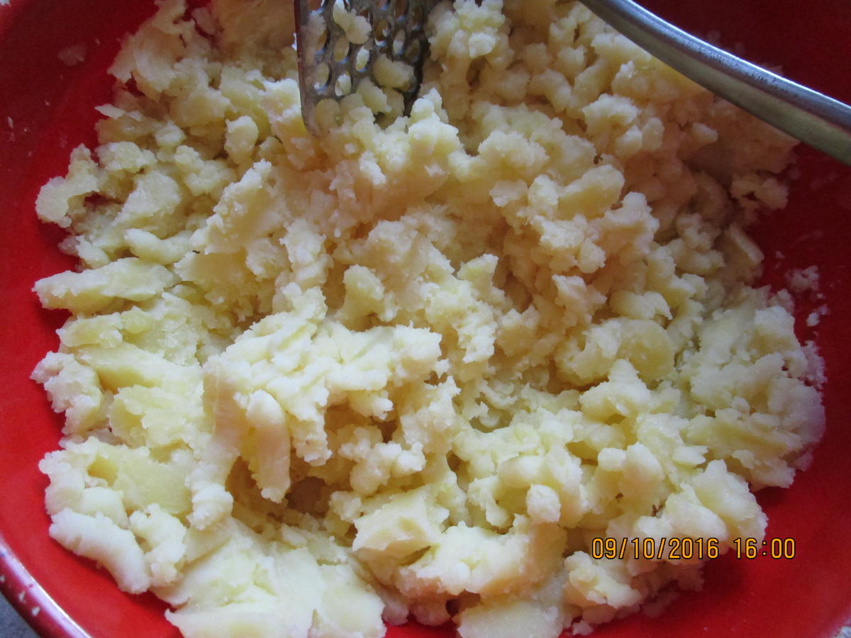 Lachs-/Spinat-Auflauf überbacken mit Kartoffelpü und Käse - Rezept - Bild Nr. 678