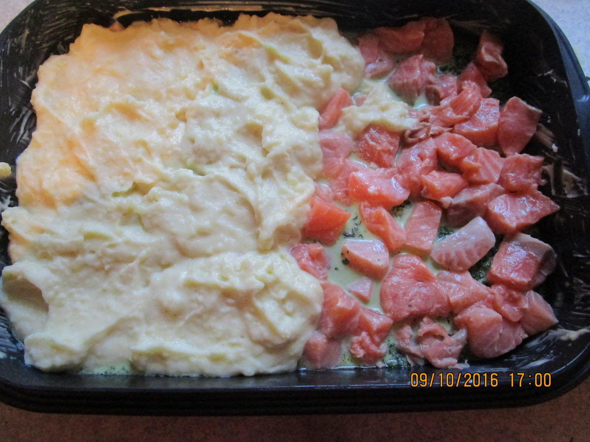 Lachs-/Spinat-Auflauf überbacken mit Kartoffelpü und Käse - Rezept - Bild Nr. 687