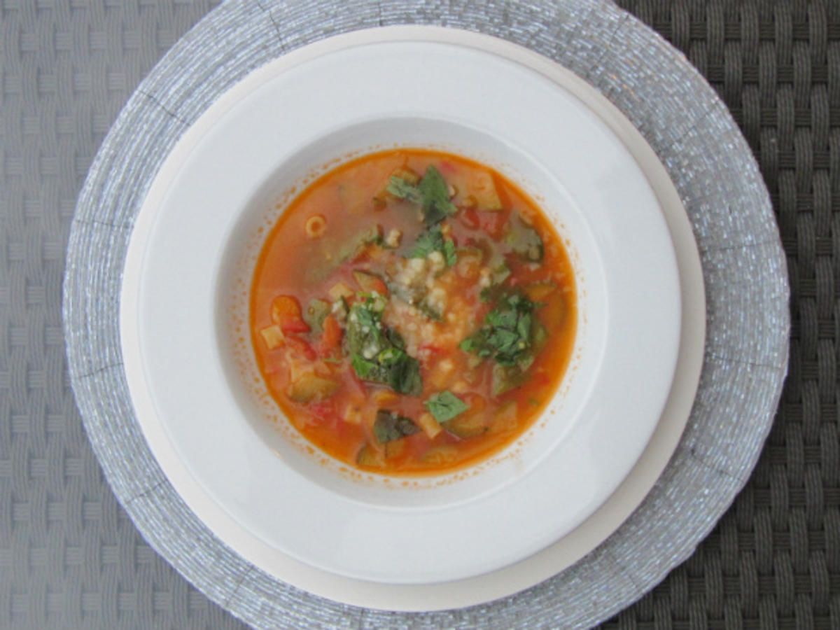 Feine Minestrone - Rezept