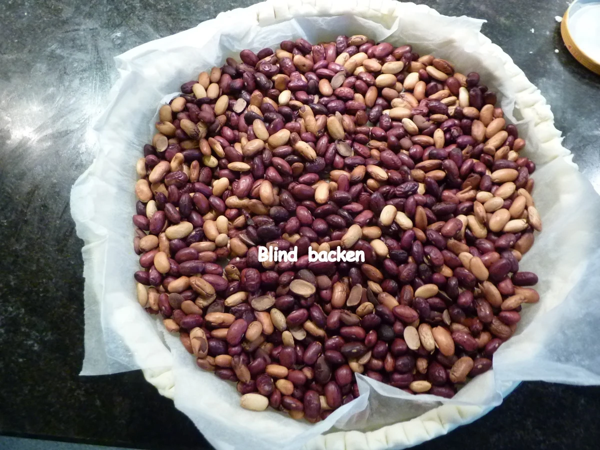 Feigenkuchen mit Trauben und Baumnüsse - Rezept - Bild Nr. 683