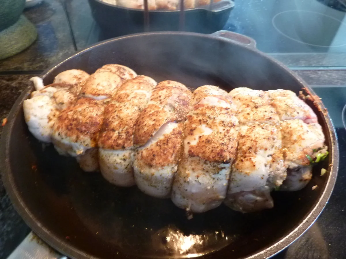 Rezept: Gefüllter Poulet Braten Bild Nr. 690 Gefüllter Poulet Braten - Rezept - Bild Nr. 690