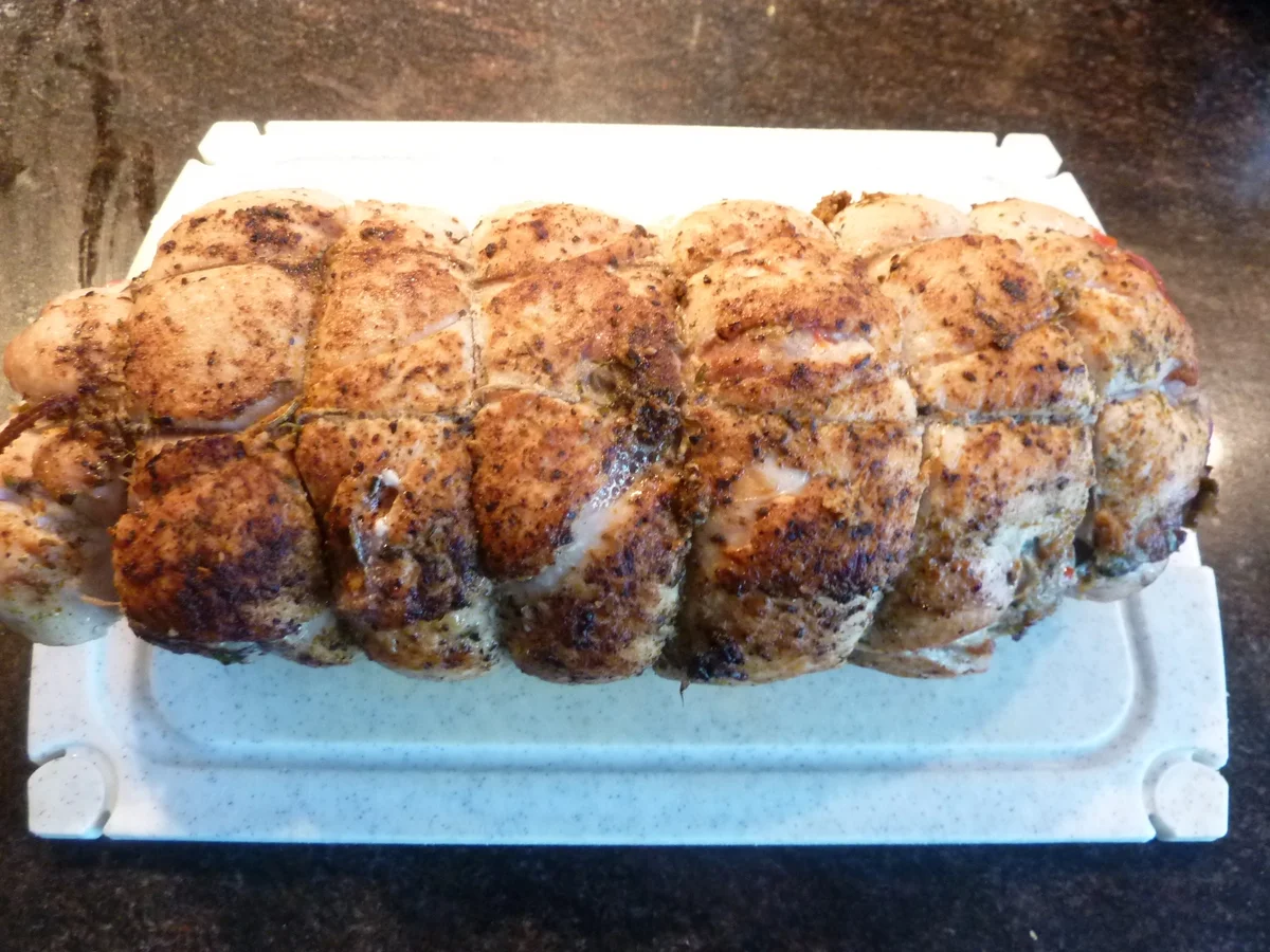 Rezept: Gefüllter Poulet Braten Bild Nr. 694 Gefüllter Poulet Braten - Rezept - Bild Nr. 694