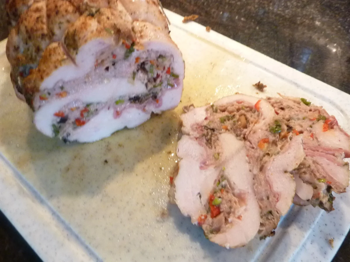 Rezept: Gefüllter Poulet Braten Bild Nr. 695 Gefüllter Poulet Braten - Rezept - Bild Nr. 695