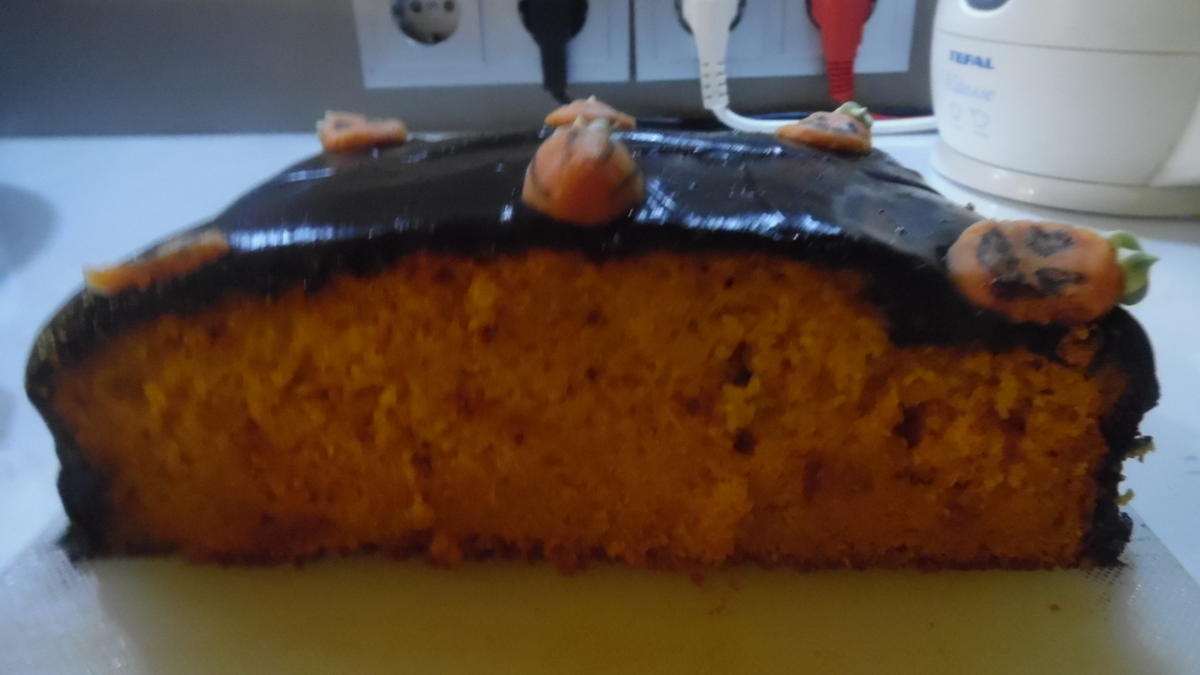 Kürbis-Kuchen mit Schokohaube - Rezept - Bild Nr. 3