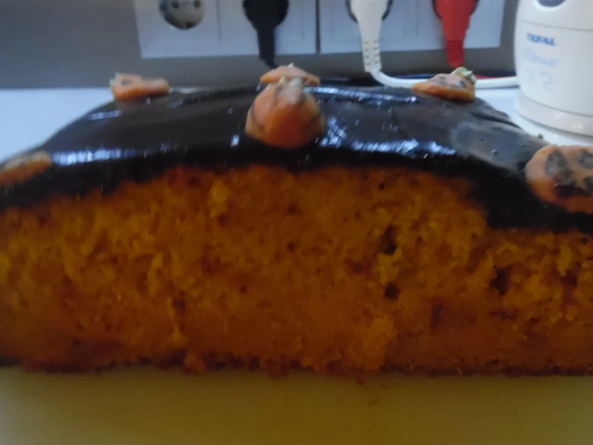 Rezept: Kürbis-Kuchen mit Schokohaube Bild Nr. 3 Kürbis-Kuchen mit Schokohaube - Rezept - Bild Nr. 3