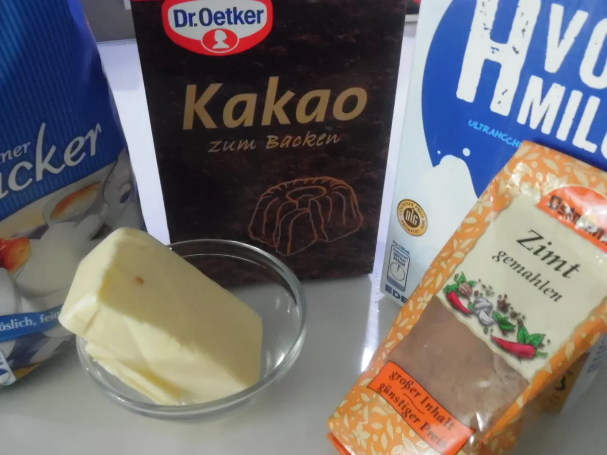 Rezept: Kürbis-Kuchen mit Schokohaube Bild Nr. 12 Kürbis-Kuchen mit Schokohaube - Rezept - Bild Nr. 12