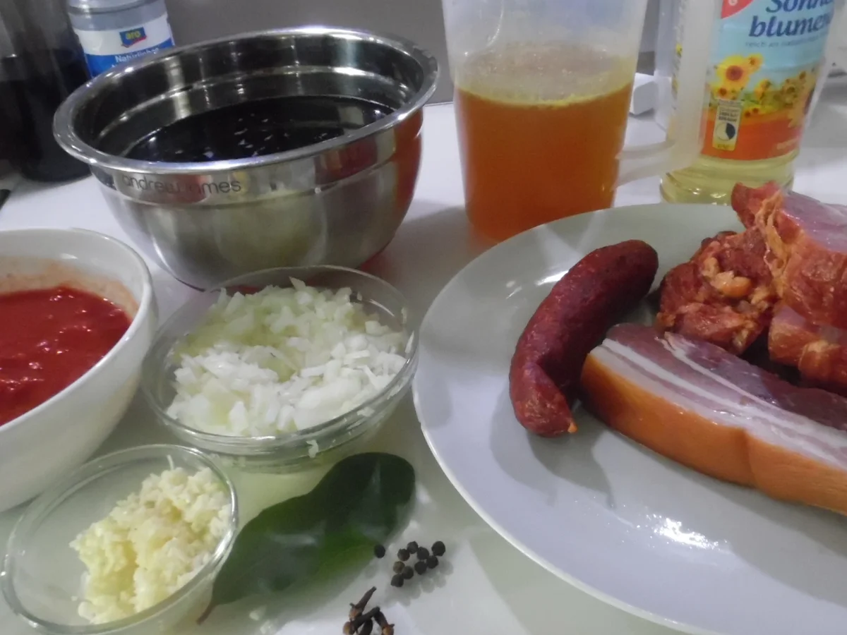 Schwarzer-Bohnen-Topf mit Reisbeilage - Rezept - Bild Nr. 685