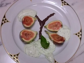 Rezept: Minzcreme-Schmetterling - Papillon a la creme de menthe Minzcreme-Schmetterling - Papillon a la creme de menthe - Rezept