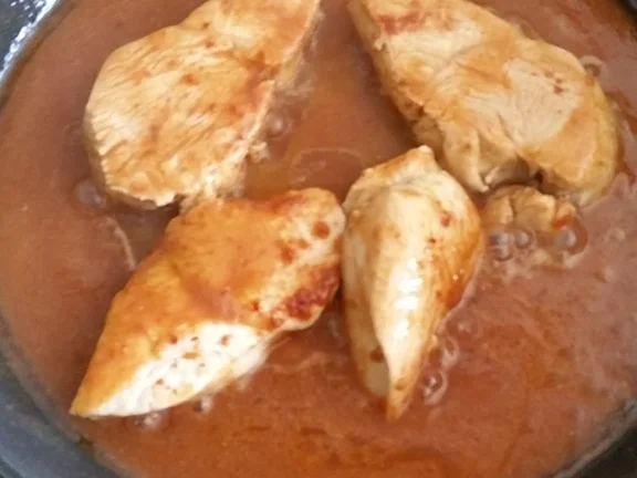 Rezept: Hähnchenbrust mit Erbsen Spätzle Topf à la Biggi Bild Nr. 735 Hähnchenbrust mit Erbsen Spätzle Topf à la Biggi - Rezept - Bild Nr. 735