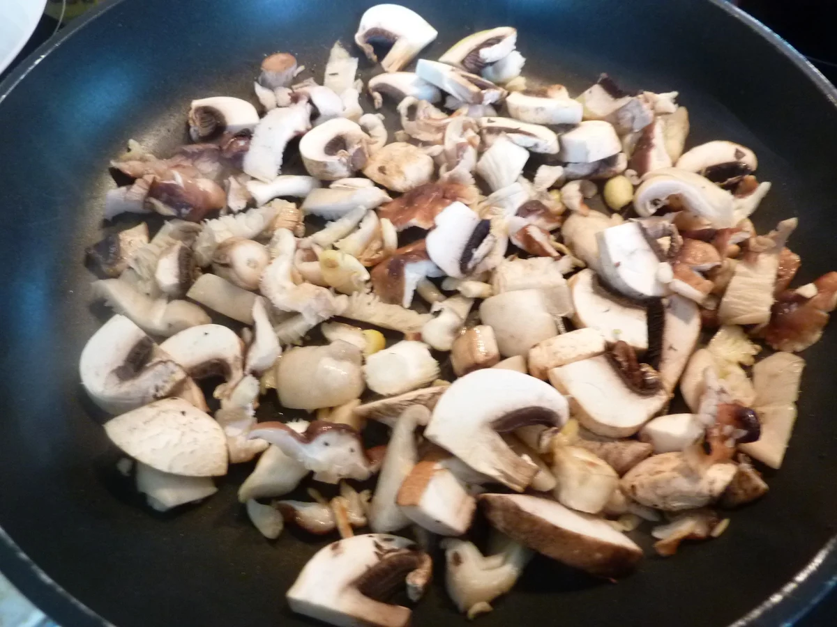 Gefüllten Hähnchenkeulen - Rezept - Bild Nr. 739