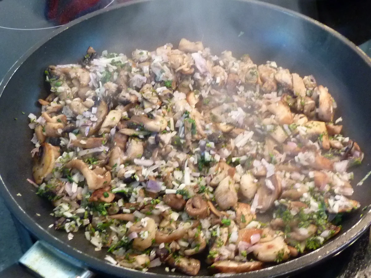 Gefüllten Hähnchenkeulen - Rezept - Bild Nr. 741